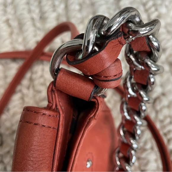 B Makowsky Crossbody Bag burnt orange flap - Picture 11 of 11